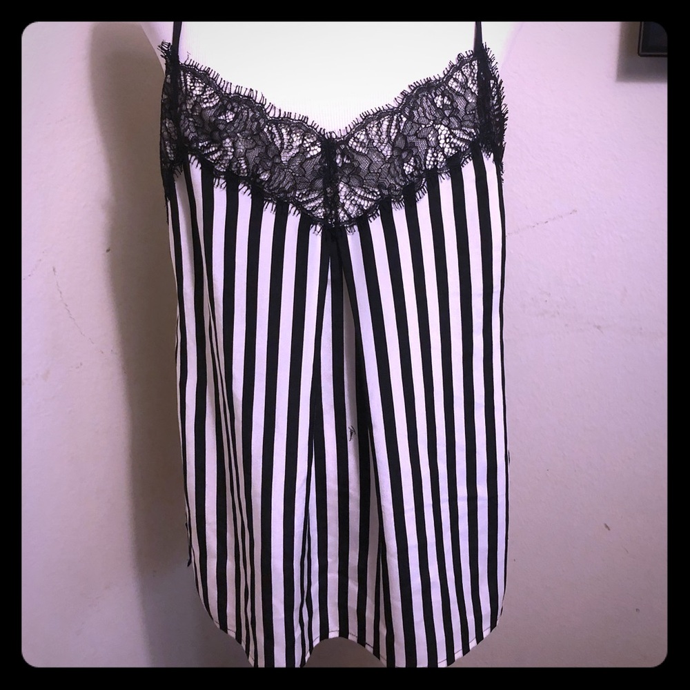 Beautiful Trina Turk blouse, like new.